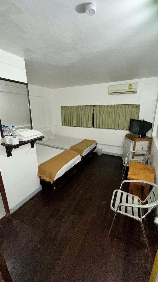 Patong Relax Guest House מראה חיצוני תמונה